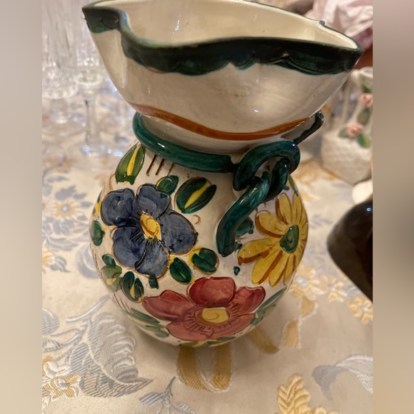 Vintage Post-WWII Italian Pottery Floral Vase - Picture 7 of 8